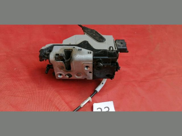 bontott PEUGEOT 208 Bal hátsó Ajtózár