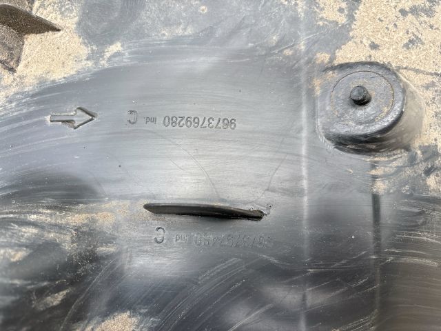 bontott PEUGEOT 208 Bal hátsó Dobbetét (Kerékjárati, Műanyag)