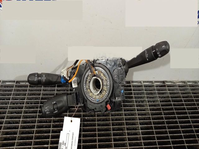 bontott PEUGEOT 208 Bal Kormánykapcsoló Irányjelző