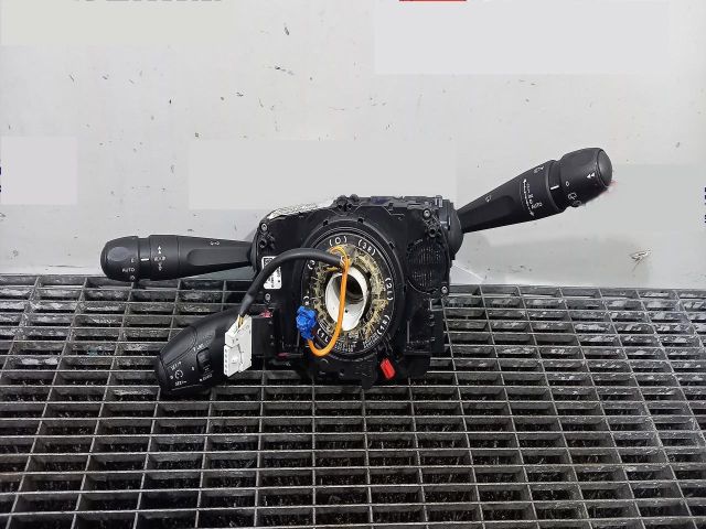 bontott PEUGEOT 208 Bal Kormánykapcsoló Irányjelző