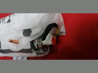 bontott PEUGEOT 208 Bal Oldallégzsák