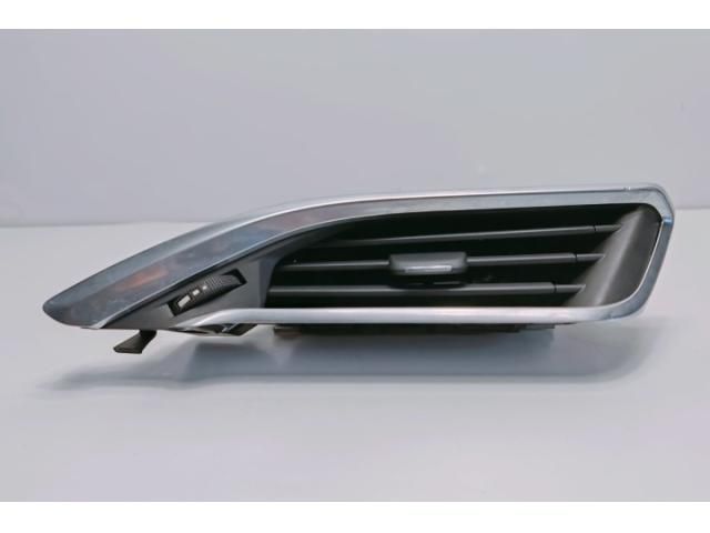 bontott PEUGEOT 208 Bal Szellőző