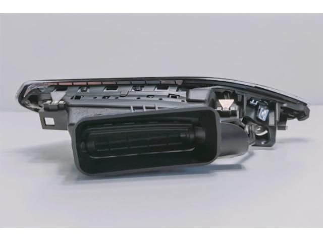 bontott PEUGEOT 208 Bal Szellőző