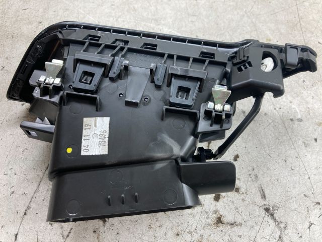 bontott PEUGEOT 208 Bal Szellőző