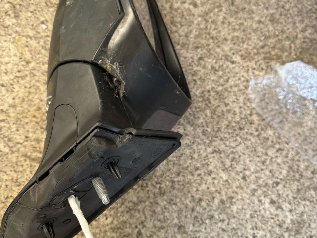 bontott PEUGEOT 208 Bal Visszapillantó Tükör Kárpit