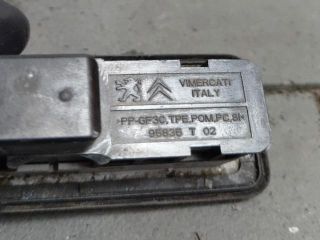 bontott PEUGEOT 208 Csomagtérajtó Kilincs