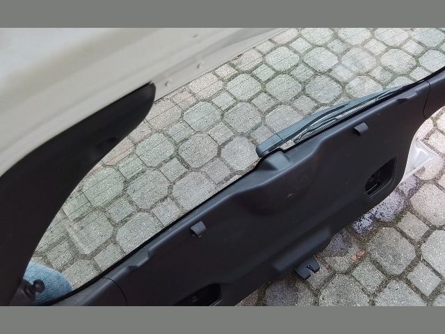 bontott PEUGEOT 208 Csomagtérajtó (Részeivel)