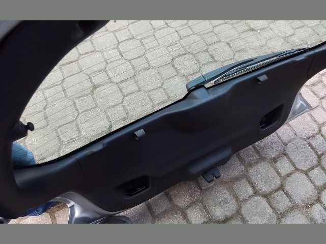 bontott PEUGEOT 208 Csomagtérajtó (Részeivel)