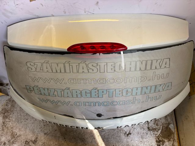bontott PEUGEOT 208 Csomagtérajtó (Üres lemez)