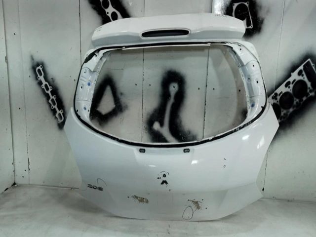 bontott PEUGEOT 208 Csomagtérajtó (Üres lemez)