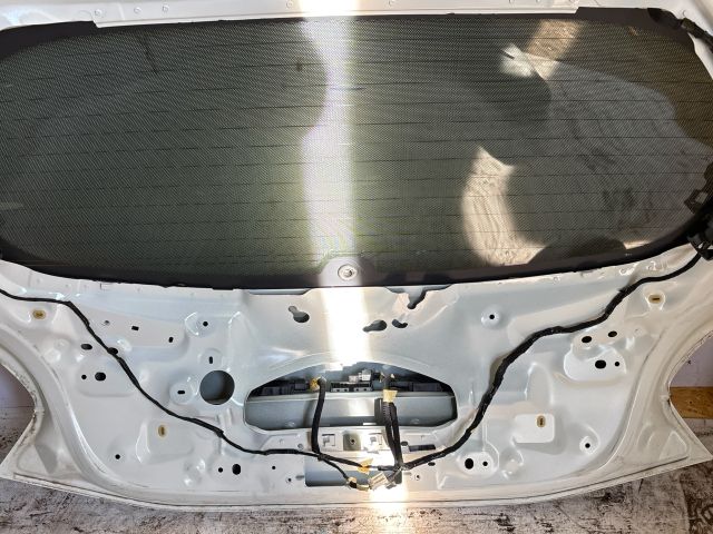 bontott PEUGEOT 208 Csomagtérajtó (Üres lemez)