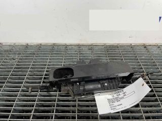 bontott PEUGEOT 208 Csomagtérajtó Ütköző