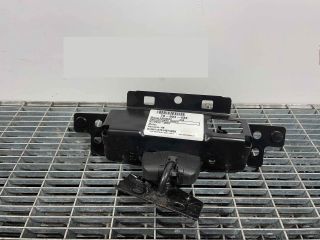 bontott PEUGEOT 208 Csomagtérajtó Ütköző