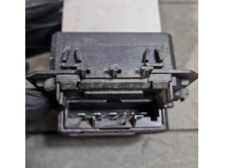 bontott PEUGEOT 208 Előtét Ellenállás Fűtőmotor