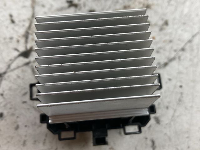 bontott PEUGEOT 208 Előtét Ellenállás Fűtőmotor