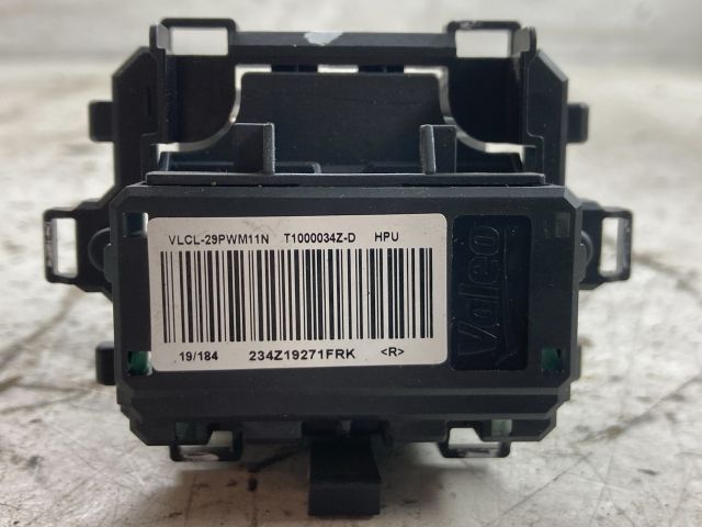 bontott PEUGEOT 208 Előtét Ellenállás Fűtőmotor