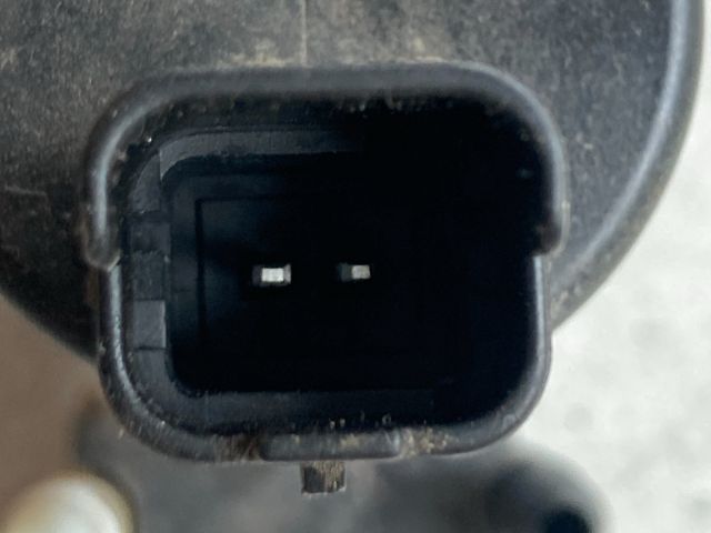 bontott PEUGEOT 208 Első Ablakmosó Szivattyú