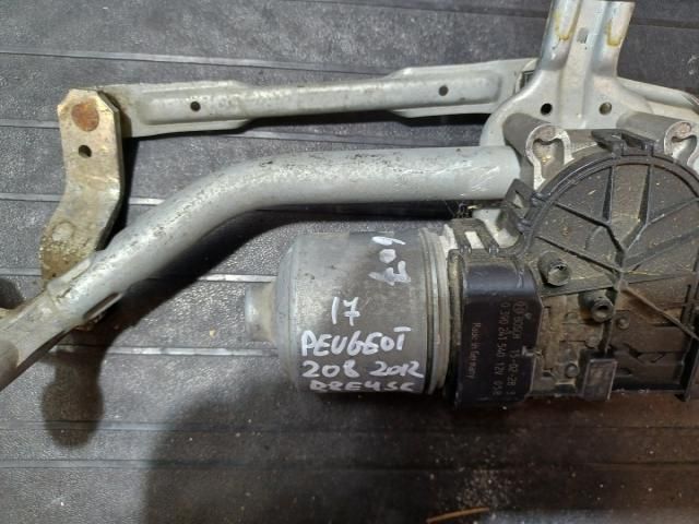 bontott PEUGEOT 208 Első Ablaktörlő Szerkezet