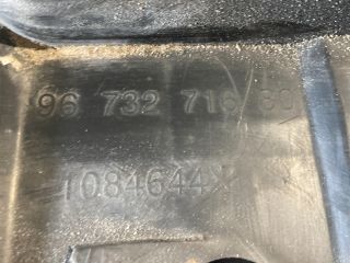 bontott PEUGEOT 208 Első Lökhárító Alsó (Műanyag)