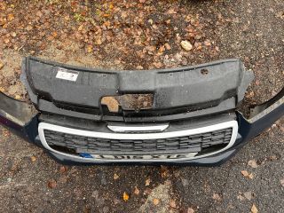 bontott PEUGEOT 208 Első Lökhárító (Részeivel)