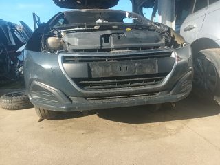 bontott PEUGEOT 208 Első Lökhárító (Részeivel)