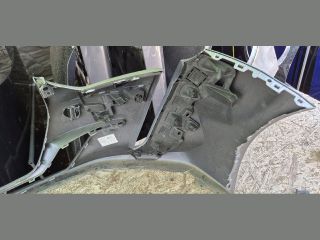 bontott PEUGEOT 208 Első Lökhárító (Üresen)