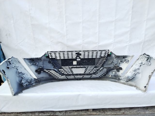 bontott PEUGEOT 208 Első Lökhárító (Üresen)