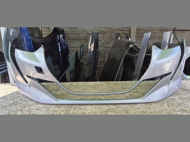 bontott PEUGEOT 208 Első Lökhárító (Üresen)