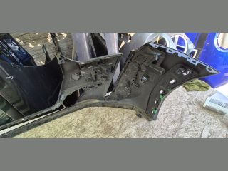 bontott PEUGEOT 208 Első Lökhárító (Üresen)