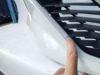 bontott PEUGEOT 208 Első Lökhárító (Üresen)