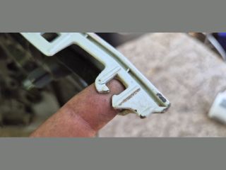 bontott PEUGEOT 208 Első Lökhárító (Üresen)