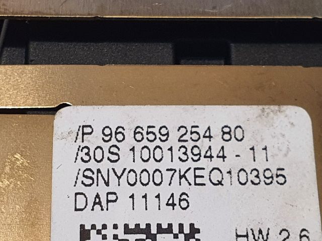 bontott PEUGEOT 208 Eső Érzékelő