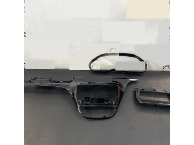bontott PEUGEOT 208 Felső Műszerfal Burkolat