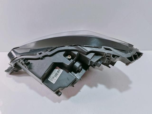 bontott PEUGEOT 208 Fényszóró (Pozíciófüggetlen)