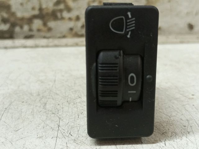 bontott PEUGEOT 208 Fényszórómagasság Állító Kapcsoló