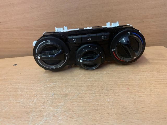 bontott PEUGEOT 208 Fűtéskapcsoló (manuális klímás)