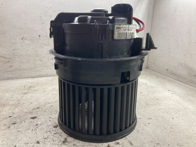 bontott PEUGEOT 208 Fűtőmotor (Klímás)