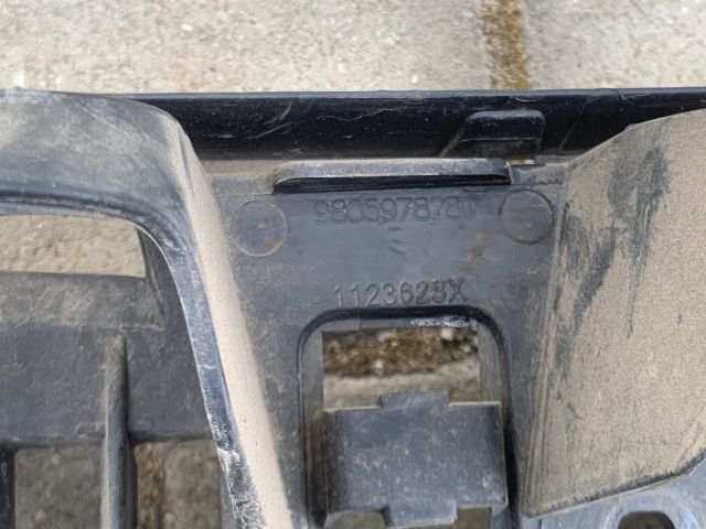 bontott PEUGEOT 208 Hátsó Lökhárító Merevítő (Fém)