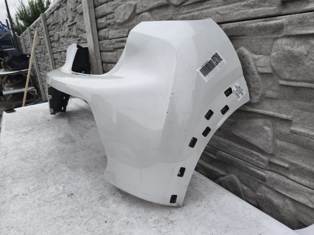 bontott PEUGEOT 208 Hátsó Lökhárító (Részeivel)