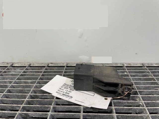 bontott PEUGEOT 208 Izzító Relé