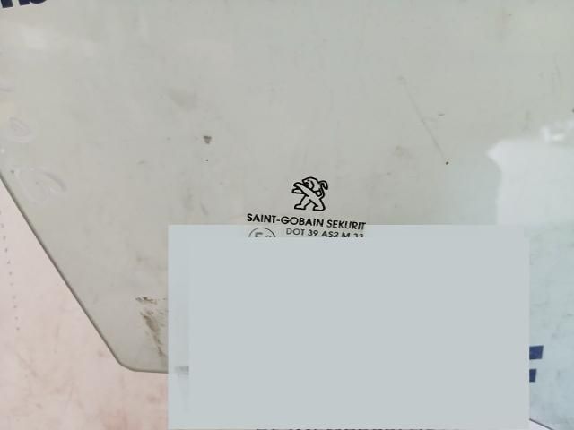 bontott PEUGEOT 208 Jobb első Ablak