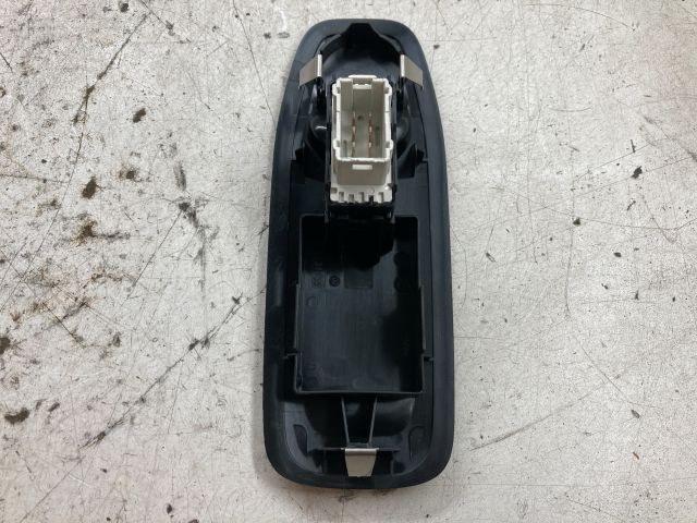 bontott PEUGEOT 208 Jobb első Ablakemelő Kapcsoló