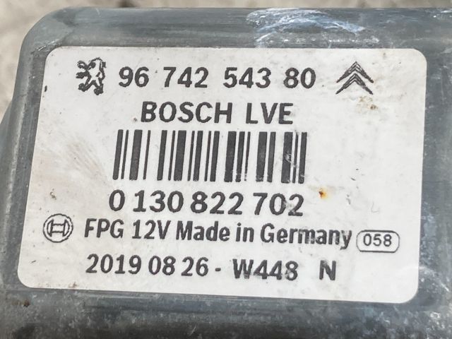 bontott PEUGEOT 208 Jobb első Ablakemelő Szerkezet (Elektromos)