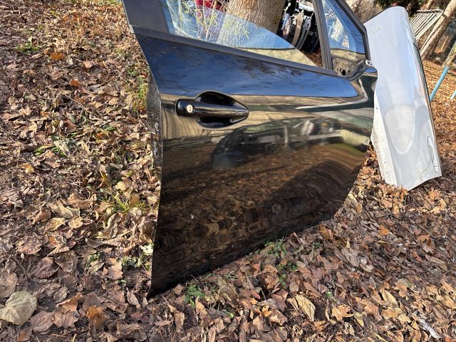 bontott PEUGEOT 208 Jobb első Ajtó (Részeivel)