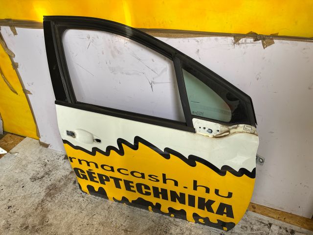 bontott PEUGEOT 208 Jobb első Ajtó (Üres lemez)