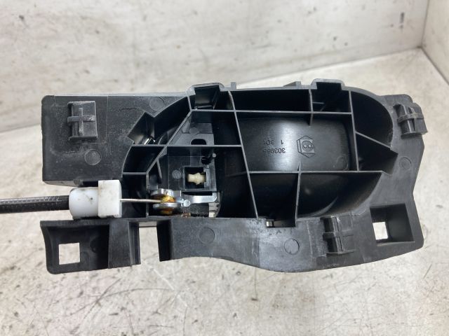 bontott PEUGEOT 208 Jobb első Ajtózár