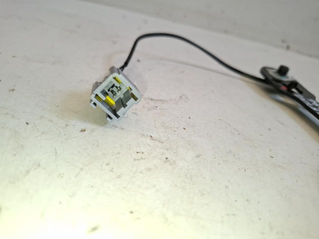 bontott PEUGEOT 208 Jobb első Biztonsági Öv Csat