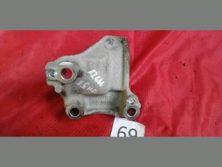 bontott PEUGEOT 208 Jobb első Féltengely Tartó