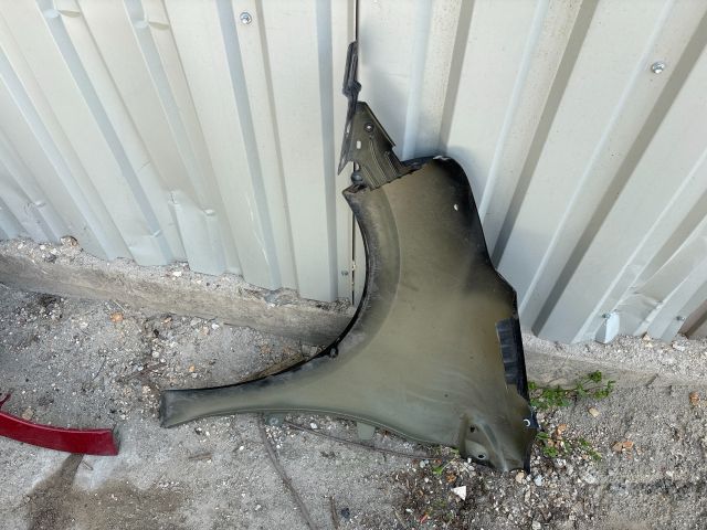 bontott PEUGEOT 208 Jobb első Sárvédő