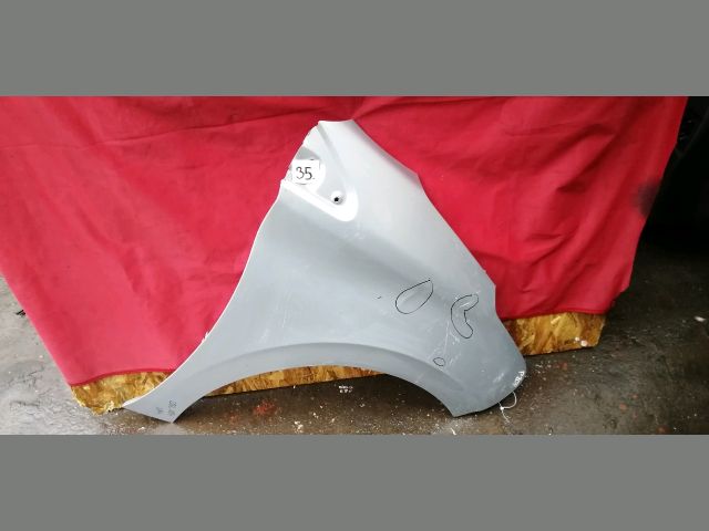 bontott PEUGEOT 208 Jobb első Sárvédő